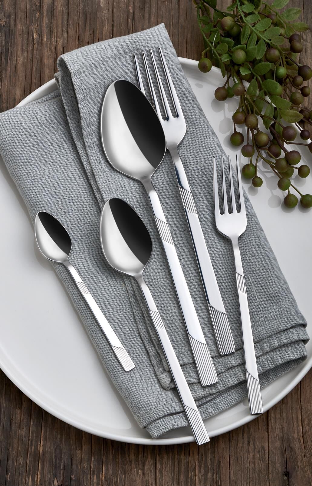 İnci 30 Parça Çatal Kaşık Seti 18/10